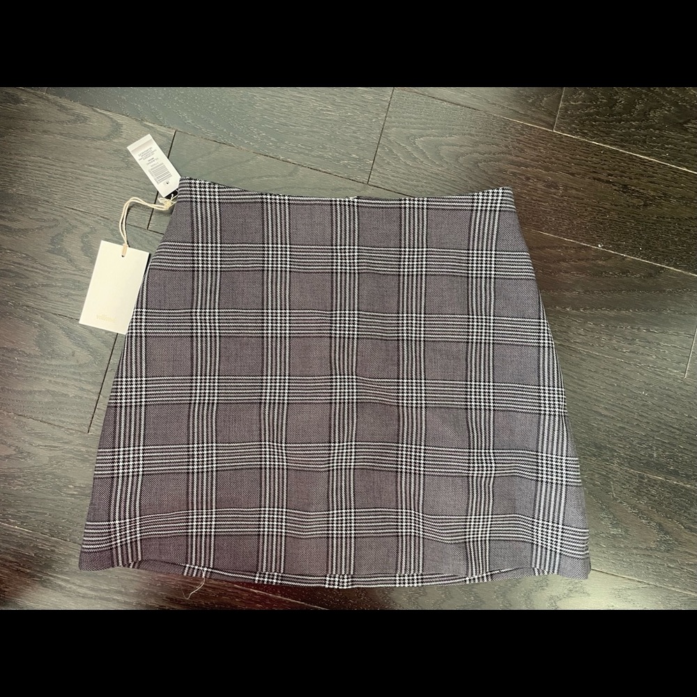 Brand New Wilfred Skirt With Tags